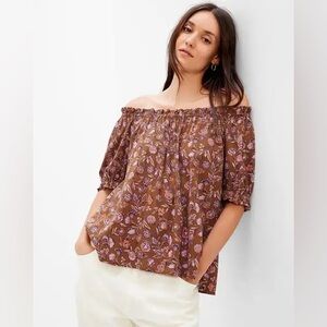 New GAP block print blouse ruffle off shoulder scoop neck top short puff sleeve